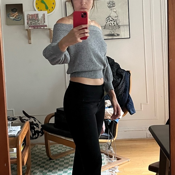 Vintage Anthropologie off the shoulder cropped sweater - Picture 3 of 4